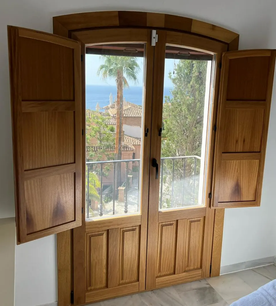 Ventanas y puertas